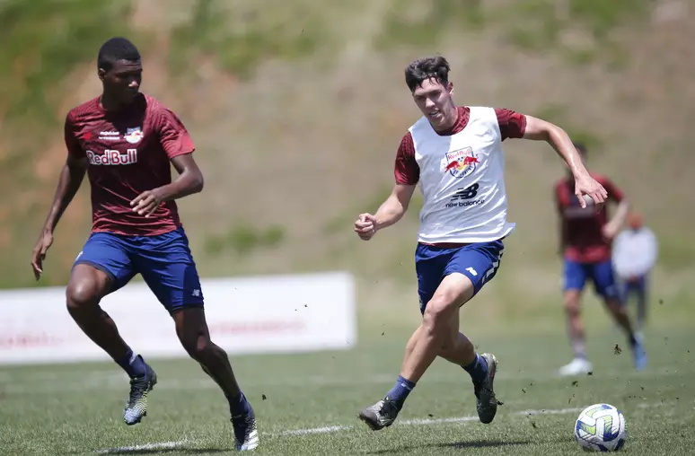 DE OLHO NO RIVAL! FLAMENGO ENFRENTA UM BRAGANTINO INVENCÍVEL PELO BRASILEIRÃO